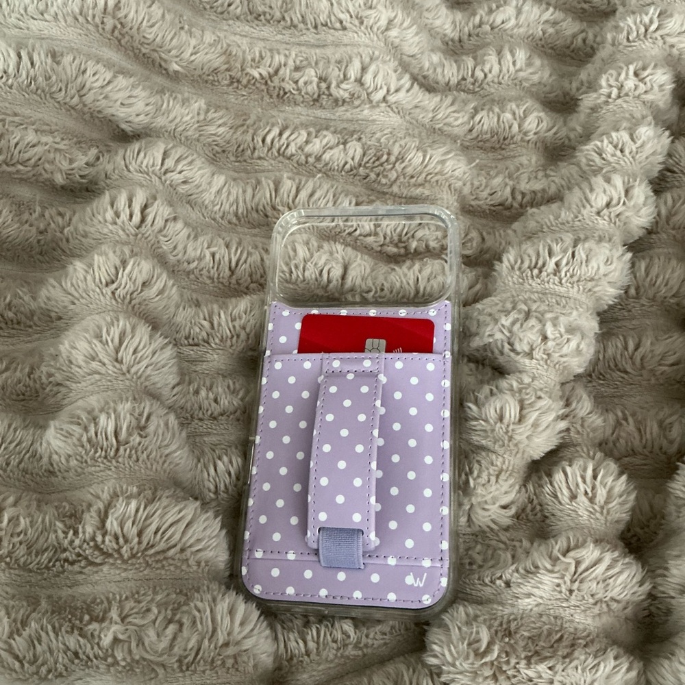 Walli Case Grape Dots Original Case
iPhone 17 Pro Max